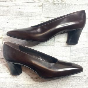 Rossimoda 
Brown Classy Straight Heel Point Toe